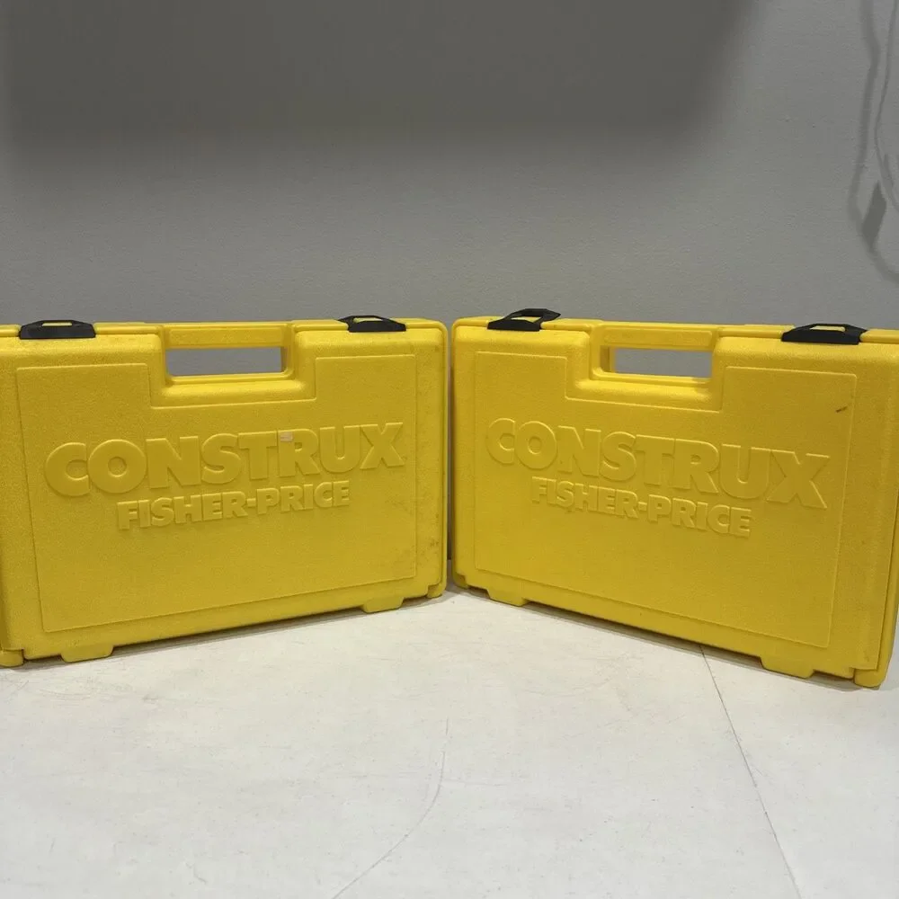 VINTAGE 1983 FISHER PRICE CONSTRUX CREATIVE BUILDING PARTS YELLOW CASE LOT OF 2